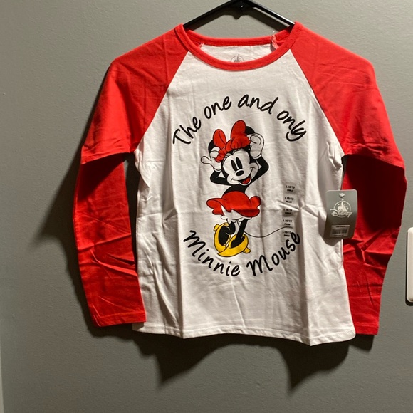 BRAND NEW GIRLS LONG SLEEVE SHIRT SIZE 10/12! NWT! SMOKE FREE HOME! - Picture 1 of 5